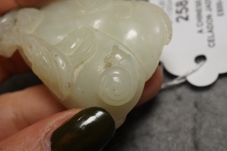 A Chinese pale celadon jade twin gourd pendant, 18th century